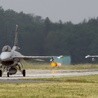 Więcej samolotów NATO nad bałtyckim niebem
