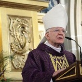 Abp Jędraszewski: Niech Wielki Post będzie czasem nawrócenia oraz duchowego przygotowania do Kongresu Eucharystycznego