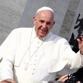 Papież poleca modlitwie pracowników służby zdrowia