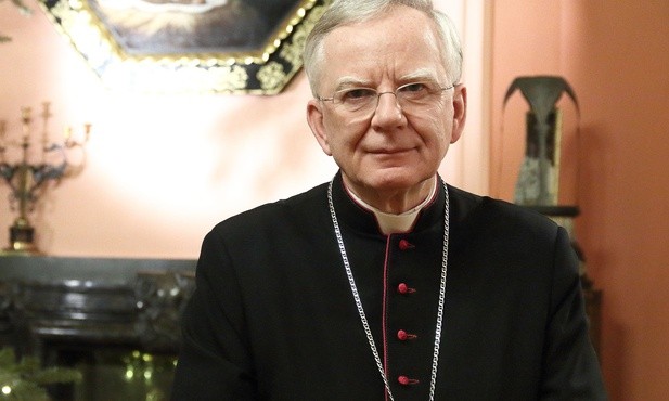  Abp Jędraszewski: Potrzebujemy ludzi, którzy są gotowi wyznać: jestem katolikiem