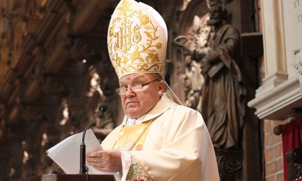 Abp Marian Gołębiewski ukarany przez Stolicę Apostolską