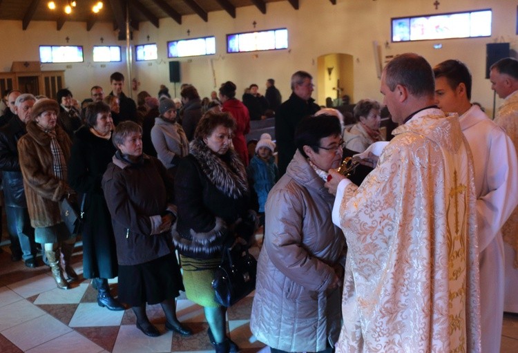 Wprowadzenie relikwii do kościoła Miłosierdzia Bożego w Malborku