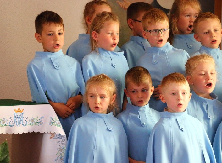 Konkurs Pieśni Maryjnych - przedszkole bł. Franciszki