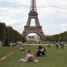 Paryż wart jest … drogich noclegów?