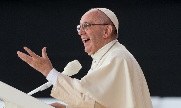 Papież: Miłość nie może być telenowelą i być pełna hipokryzji
