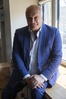 Éric-Emmanuel Schmitt, francuski dramaturg, eseista i powieściopisarz, z wykształcenia filozof.