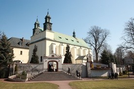 Koniec kwarantanny w klasztorze paulinów w Leśniowie