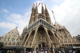 Barcelona: Sagrada Familia dostała... oficjalne pozwolenie na budowę. Po 137 latach!