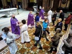 Popielec w katedrze z modlitwą o pokój na Ukrainie