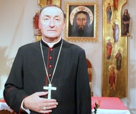  Biskup tarnowski Andrzej Jeż