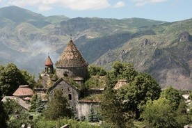 Armenia - Sanahin, monastyr z XIII wieku