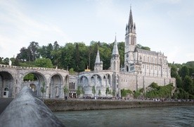 Lourdes przeżywa trudne chwile, brakuje pielgrzymów