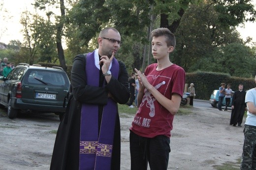 XXXIII Pielgrzymka młodzieży do Rostkowa