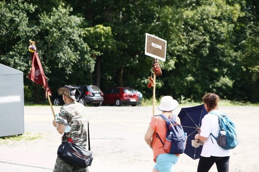 Drugi dzień pielgrzymki - postój w Koszęcinie