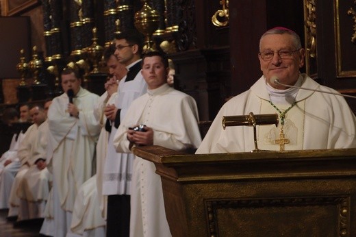 Poświęcenie ołtarza w kościele Bożego Ciała