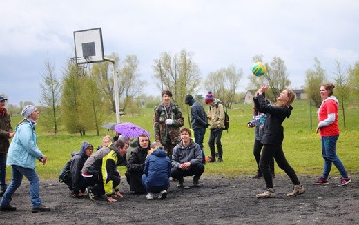 Pielgrzymka do Świętego Gaju