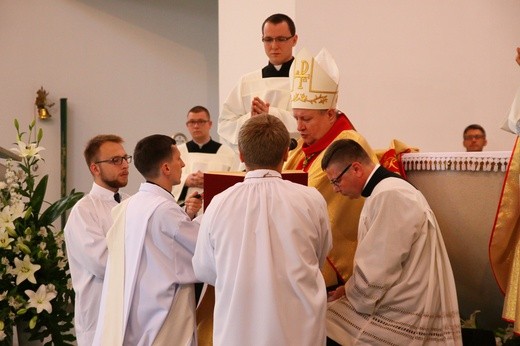 Święcenia kapłańskie w Opatowicach
