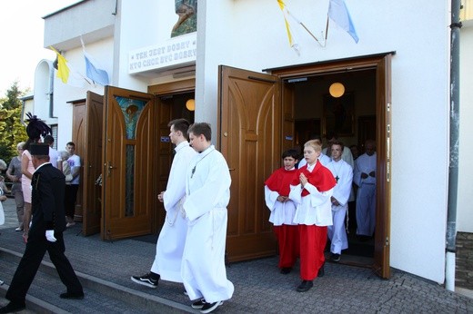 Poświęcenie kościoła w Nowym Chechle