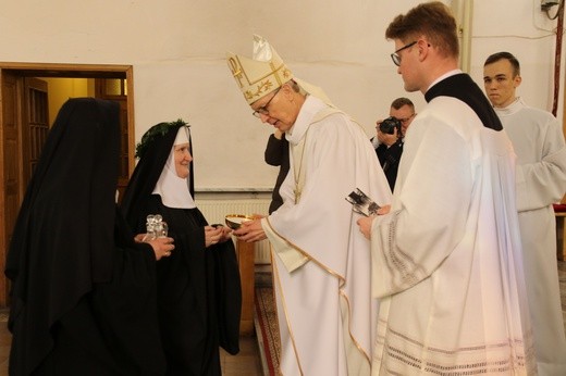 Śluby wieczyste u benedyktynek w Sierpcu