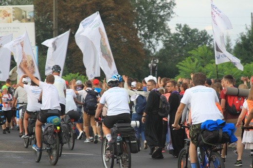 Wyjście pielgrzymki. Część 2