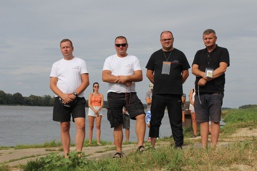 Różaniec wiślany w Czerwińsku