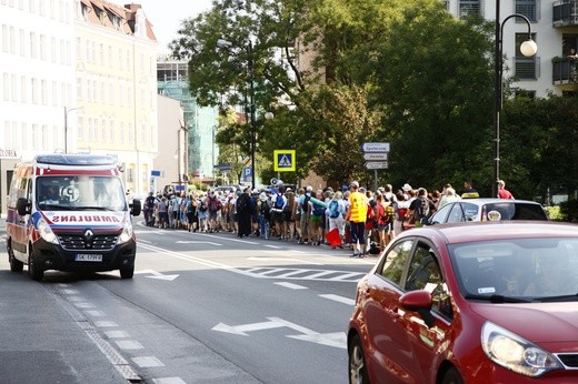 Wyjście pielgrzymki na Jasną Górę