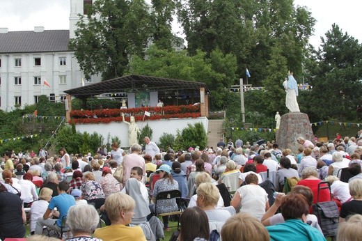 Odpust w Oborach. Część 2
