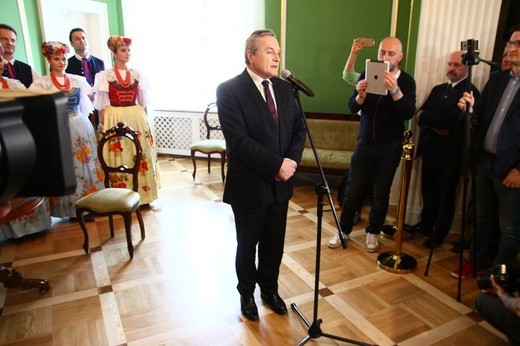 Podpisanie umowy o wspólnym prowadzeniu ZPiT "Śląsk"