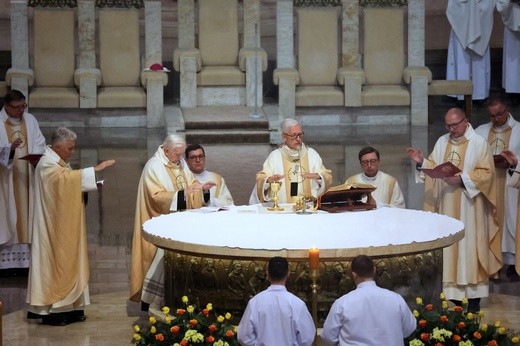 Katowice. Dzięczynienie za synod cz. 2