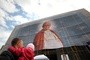 W niedzielę ulicami polskich miast przejdą marsze papieskie