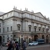 Władze poleciły zamknąć hotele w Mediolanie