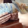 Ponad połowa Polaków boi się euro