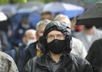 Zwolennicy teorii spiskowych to nie tylko outsiderzy