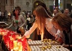 Paryż: nowe Obserwatorium Katolicyzmu bada zmiany religijne