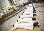  Kardynałowie Schönborn i Müller: tylko mężczyzna może być kapłanem