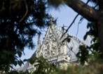 Francja: pomimo sekularyzacji umacnia się wiara katolicka