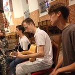 Spotkanie młodzieży w katedrze