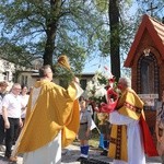Poświęcenie kapliczki w Gardei