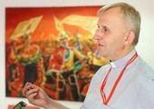 Bp Suchodolski: W pokorze proszę, nie zostawiajcie Kościoła!