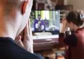 Ile polskich parafii transmitowało podczas pandemii msze online? Są wyniki badań