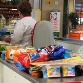 W lipcu br. średnie ceny w sklepach spożywczych wzrosły o 12 proc. rok do roku