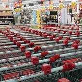 A jak w handlu chcą zarabiac, to niech pracują na okrągło