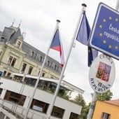 Czechy i Słowacja zaostrzają restrykcje. Szczególnie mocno dotkną niezaszczepionych