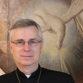 Bp Siemieniewski: Pentekostalizacja to "fenomen”, który należy badać