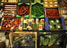Dlaczego wyrzucamy żywność i jak temu zaradzić?