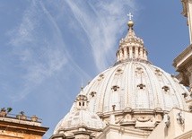 W Watykanie narada na temat jego pogarszającej się sytuacji finansowej