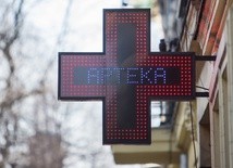 Mikołaj Konstanty: Wkrótce będziemy szczepieni w aptekach