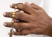 Indie głuche na prośby o uwolnienie jezuity