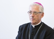 Abp Skworc wzywa diecezjan do modlitwy o deszcz i powołania (wideo)