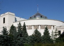 Prezydencki projekt zmiany konstytucji wpłynął do Sejmu